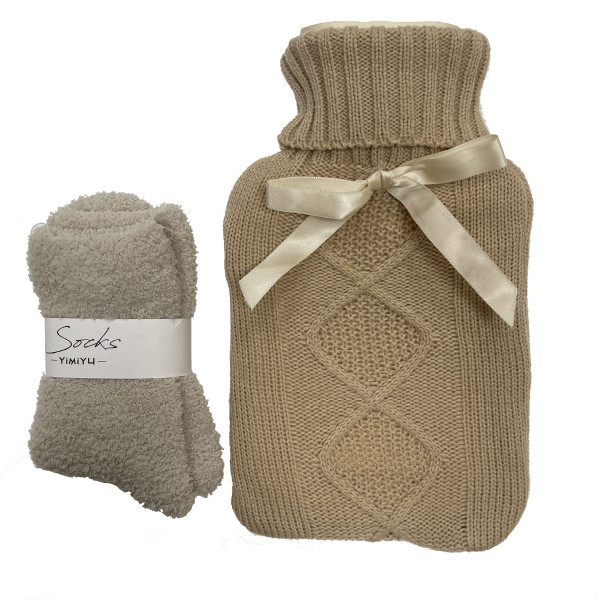 Wärmflaschen/Socken-Set in beige aus Kunststoff