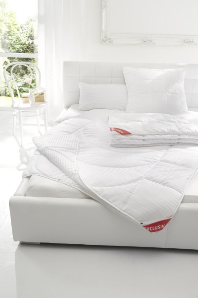 Steppbett EXCLUSIV in weiß aus Mischgewebe