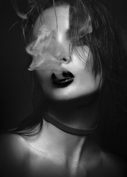 Bild SMOKE in mehrfarbig aus Holz