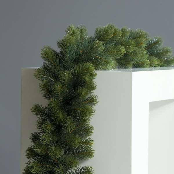 Girlande Edeltanne in grün aus Kunststoff